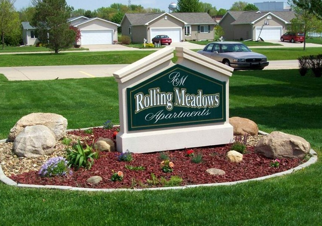 Live in style at Rolling Meadows